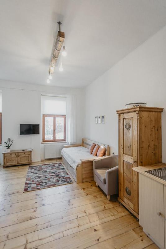 Apartman 3, Suvorovova 158 Cesky Brod Extérieur photo